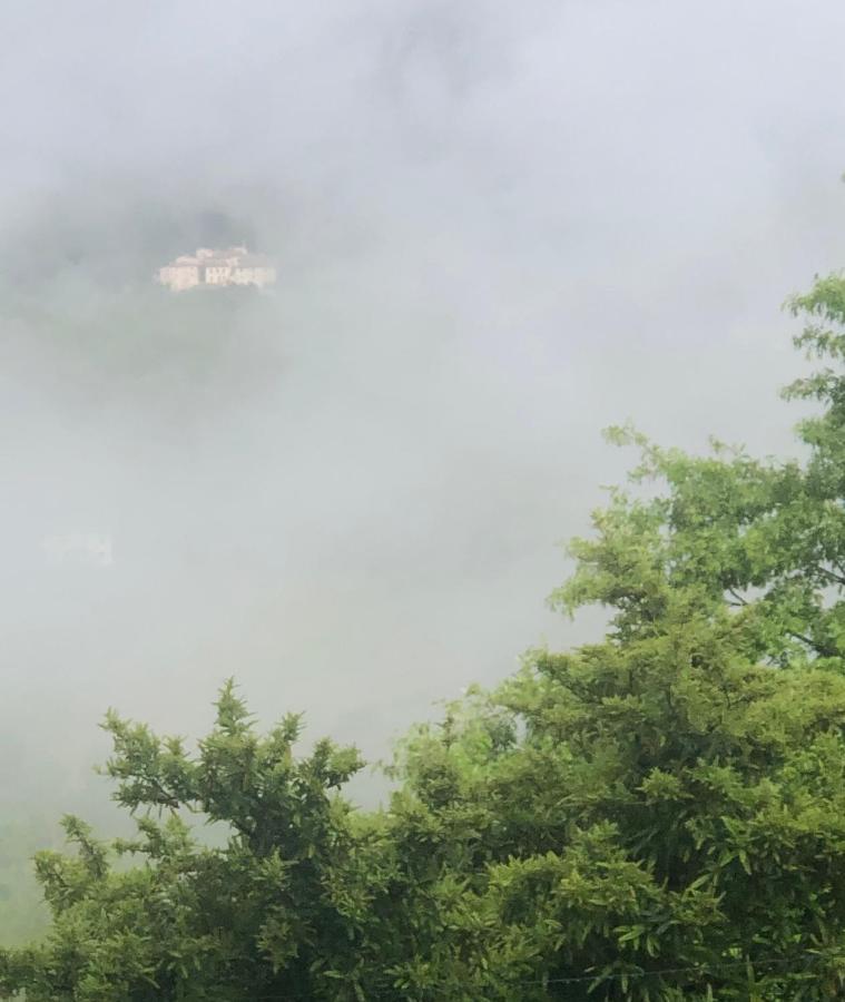 Villa Agriturismo Il Covo Del Solengo Valtopina Exterior foto