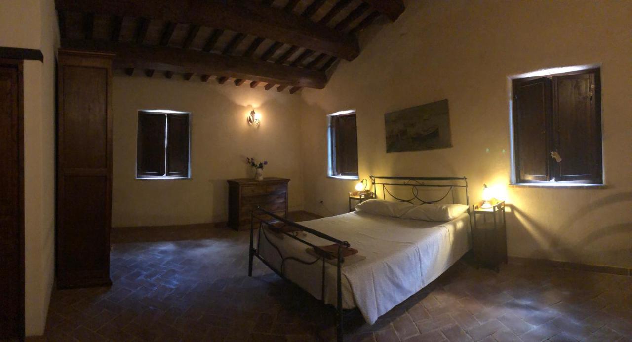 Agriturismo Il Covo Del Solengo Valtopina Exterior foto